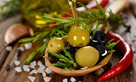 Оригинальные рецепты из греческих оливок