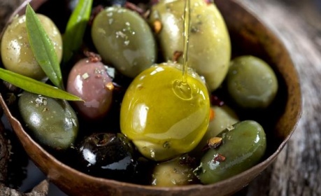 Нерафинированное оливковое масло: польза и вред